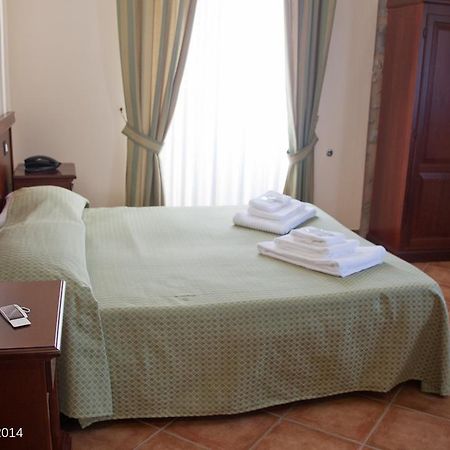 Agriturismo Valle Dell'Etna Roccella Valdemone Ngoại thất bức ảnh